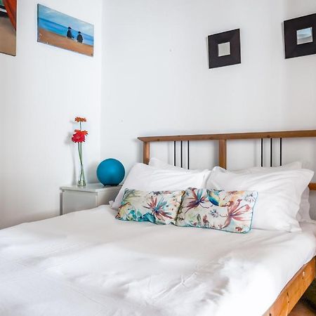 City Center Apt In Lively Bairro Alto! Lisboa Eksteriør billede