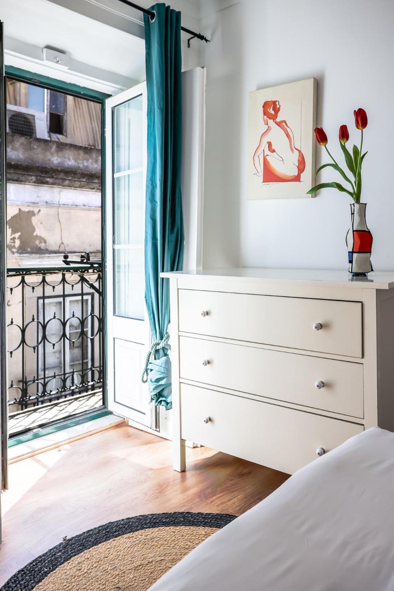 City Center Apt In Lively Bairro Alto! Lisboa Eksteriør billede